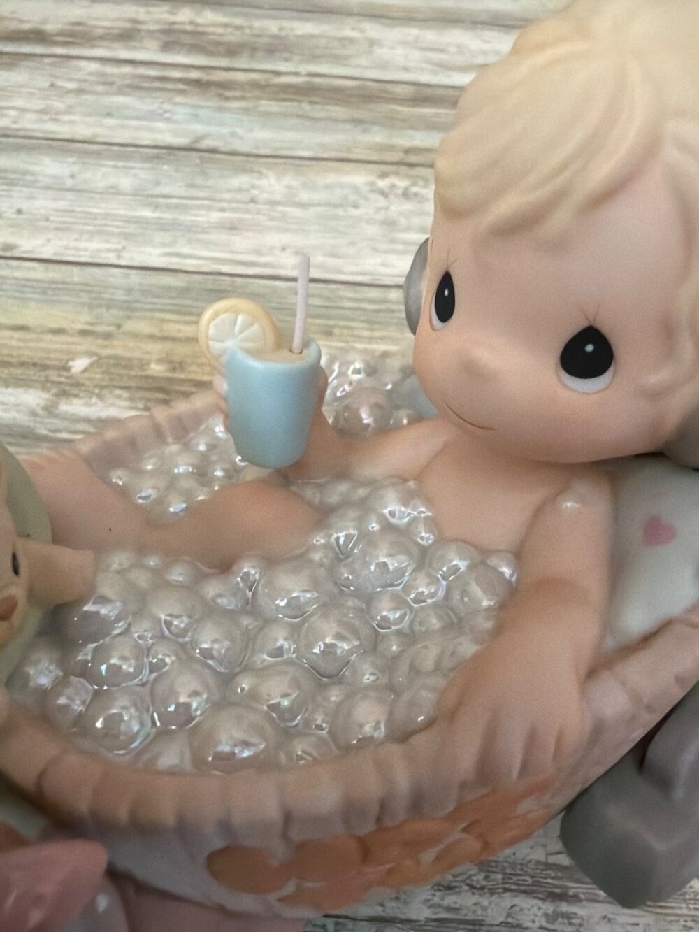 2002 Precious Moments Club Exclusive "Bubble Your Troubles Away" 101730 -No Box - Picture 7 of 14
